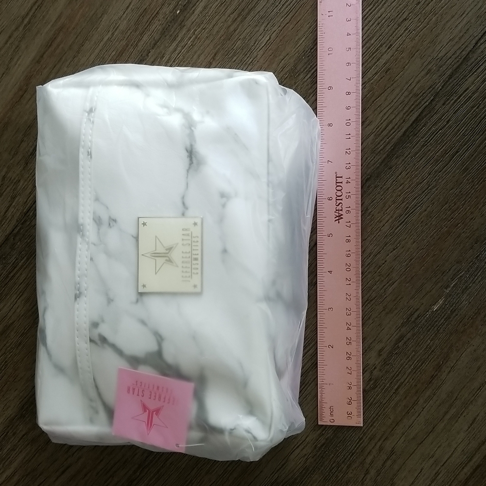 NWT Jeffree Star makeup bag - Picture 6 of 8
